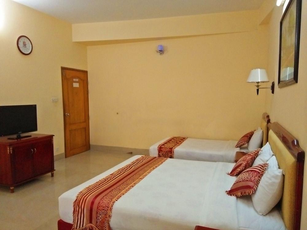 Hotel Metro International Sylhet Exterior photo